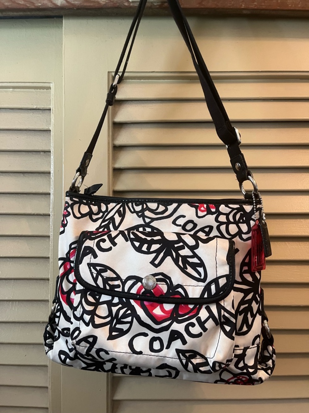 Coach Poppy Daisy Graffiti White and Black Floral Graphic Crossbody Bag